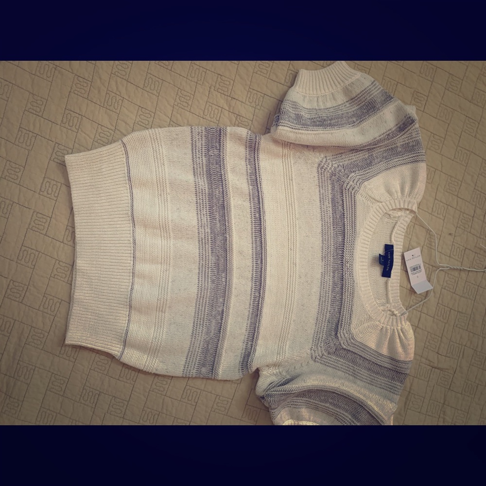Ann Taylor short sleeve knit